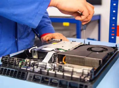 Photo intervention réparation ordinateur et console rapide Dordogne