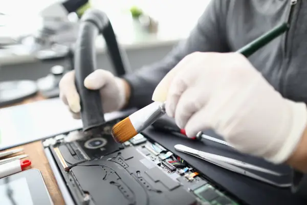 réparation batterie téléphone et tablette efficace pièces certifiées Lardin Saint Lazare